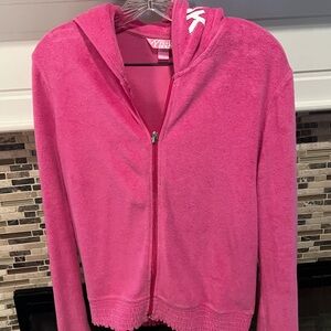 Vibrant Pink Fleece Jacket with Sporty Style